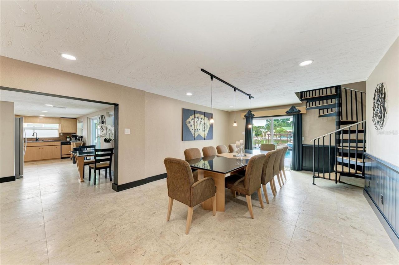 310 Bryn Mawr Island, Bradenton, FL 34207 Photo