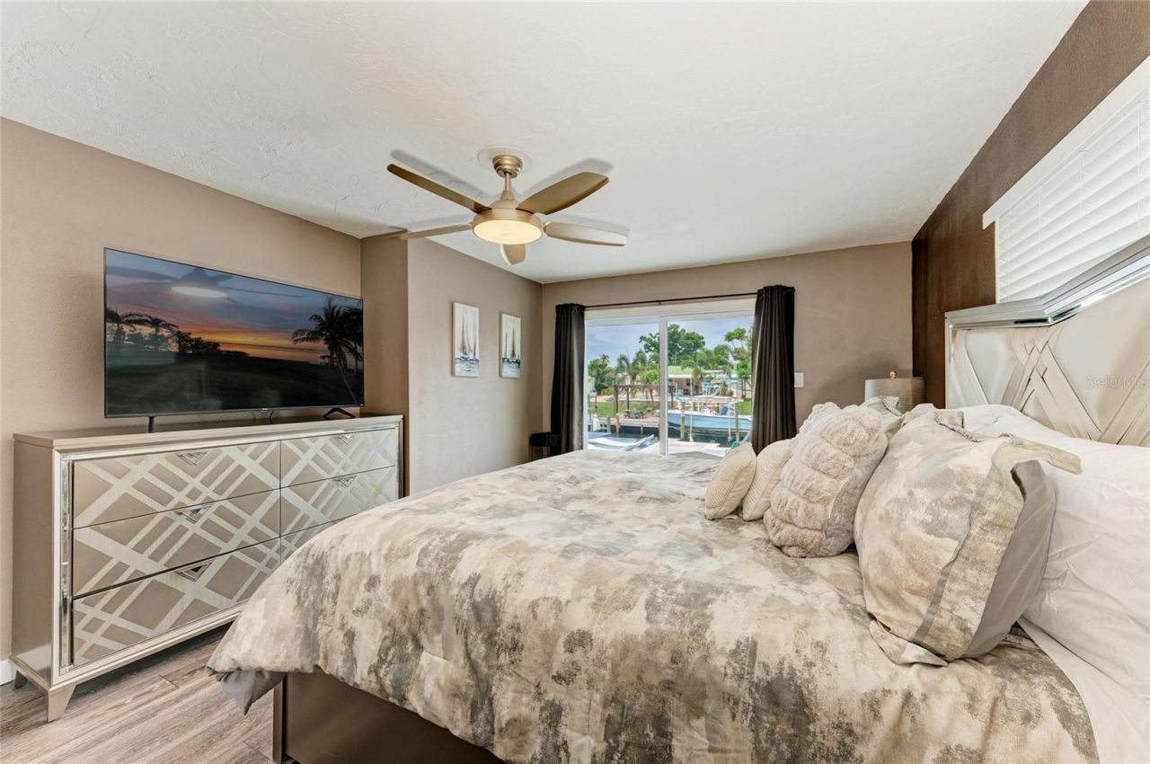 310 Bryn Mawr Island, Bradenton, FL 34207 Photo