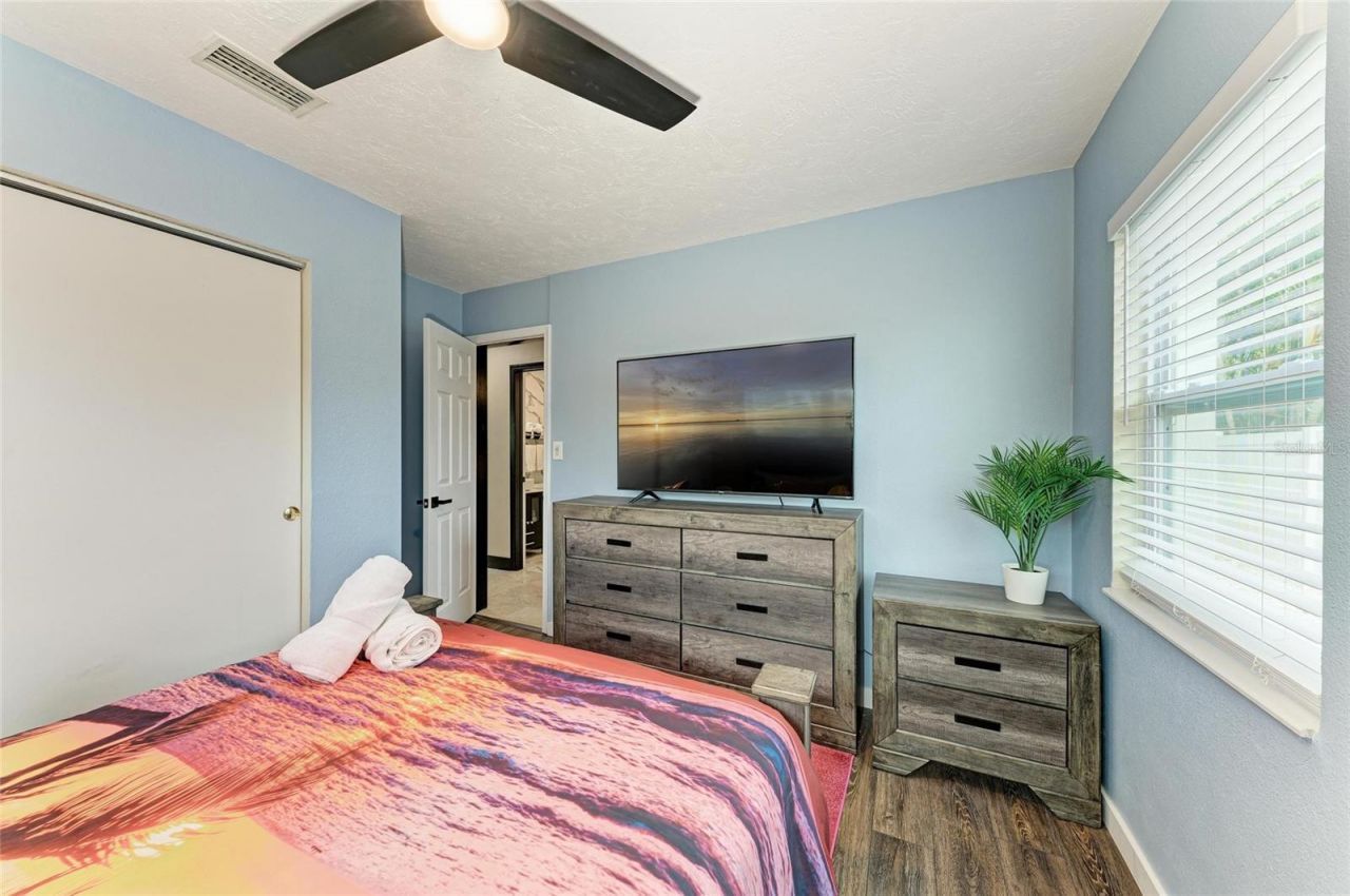 310 Bryn Mawr Island, Bradenton, FL 34207 Photo