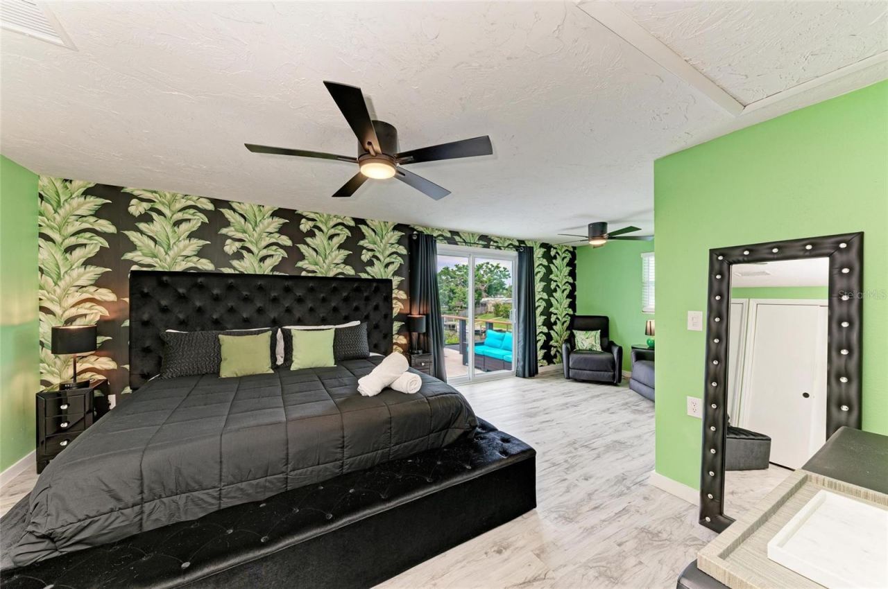 310 Bryn Mawr Island, Bradenton, FL 34207 Photo