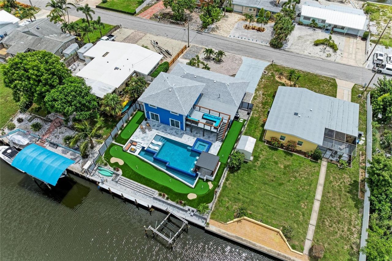 310 Bryn Mawr Island, Bradenton, FL 34207 Photo