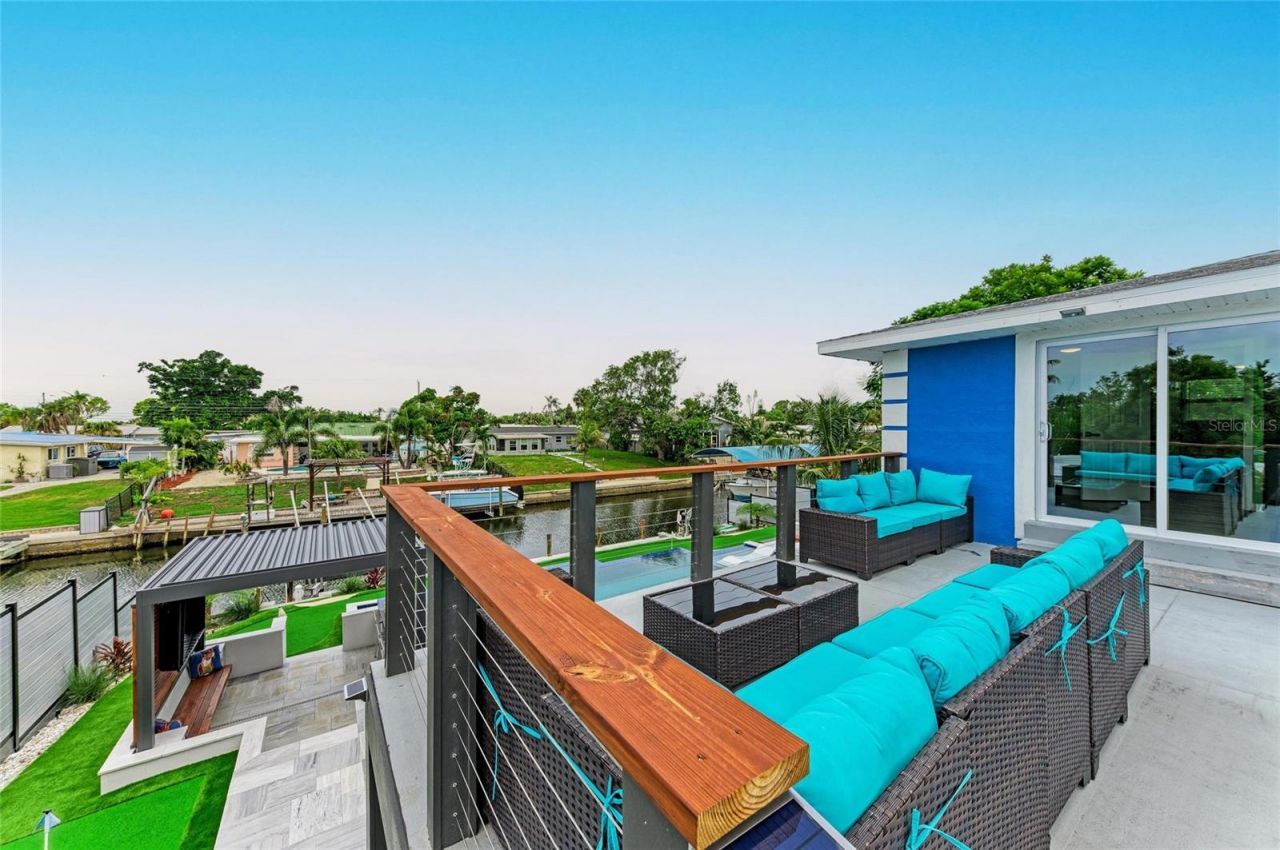 310 Bryn Mawr Island, Bradenton, FL 34207 Photo