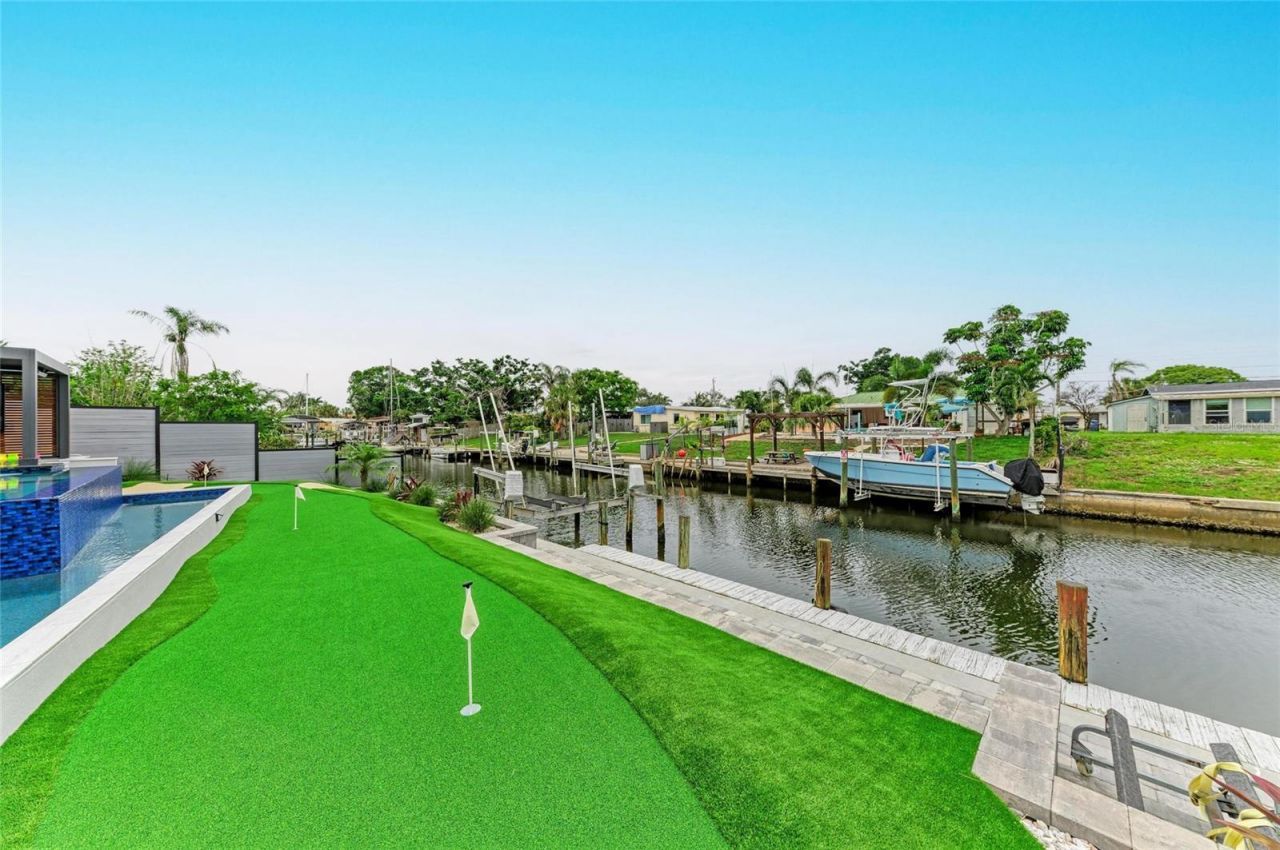 310 Bryn Mawr Island, Bradenton, FL 34207 Photo