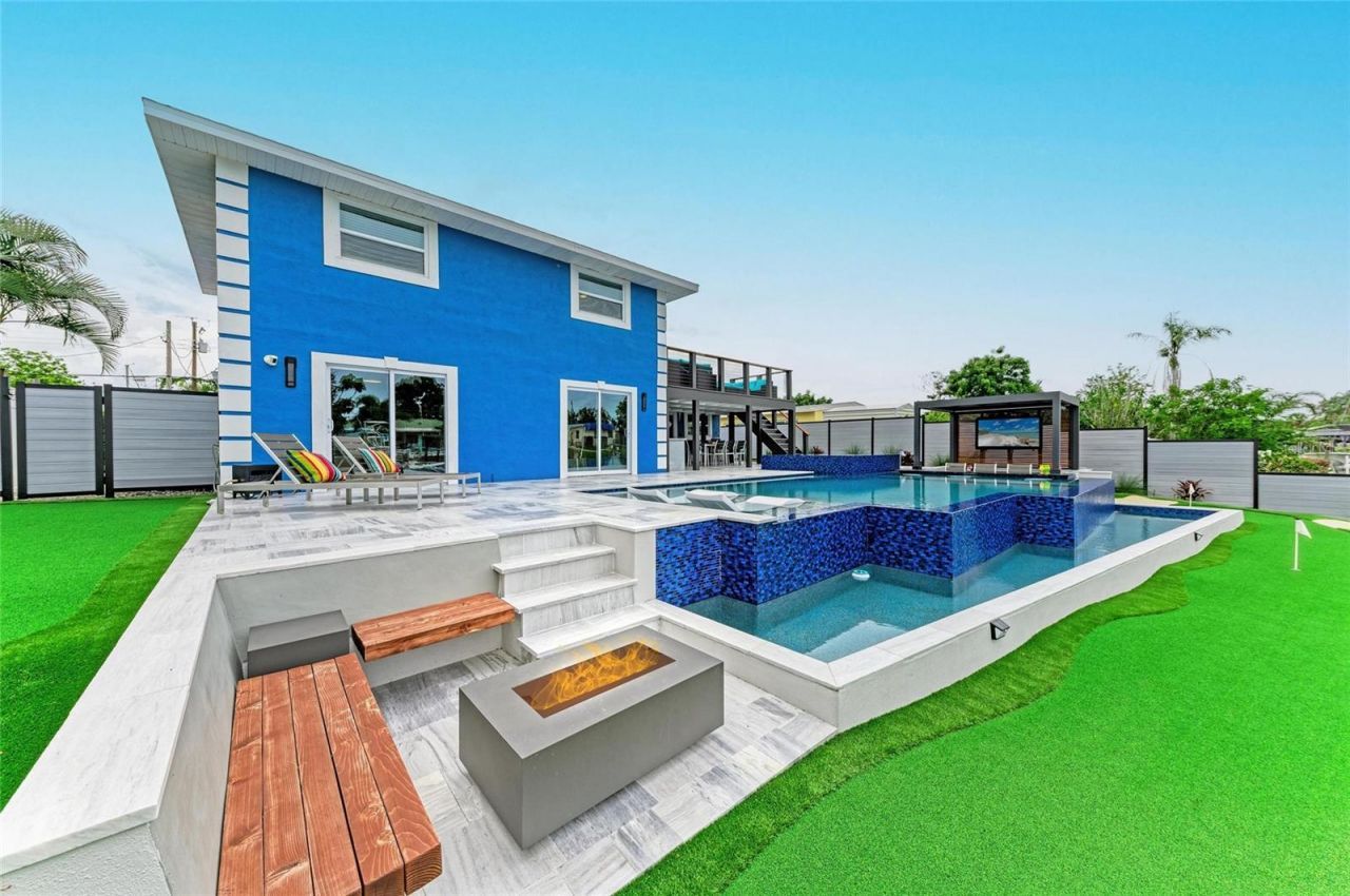 310 Bryn Mawr Island, Bradenton, FL 34207 Photo