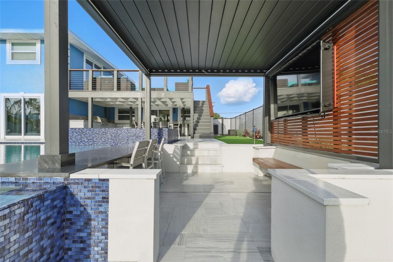 310 Bryn Mawr Island, Bradenton, FL 34207 Photo