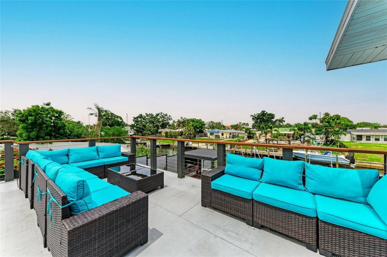 310 Bryn Mawr Island, Bradenton, FL 34207 Photo