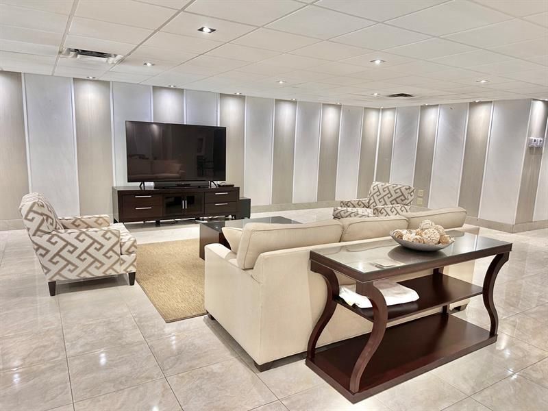 3111 N Ocean Drive, Unit 510, Hollywood, FL 33019 Photo