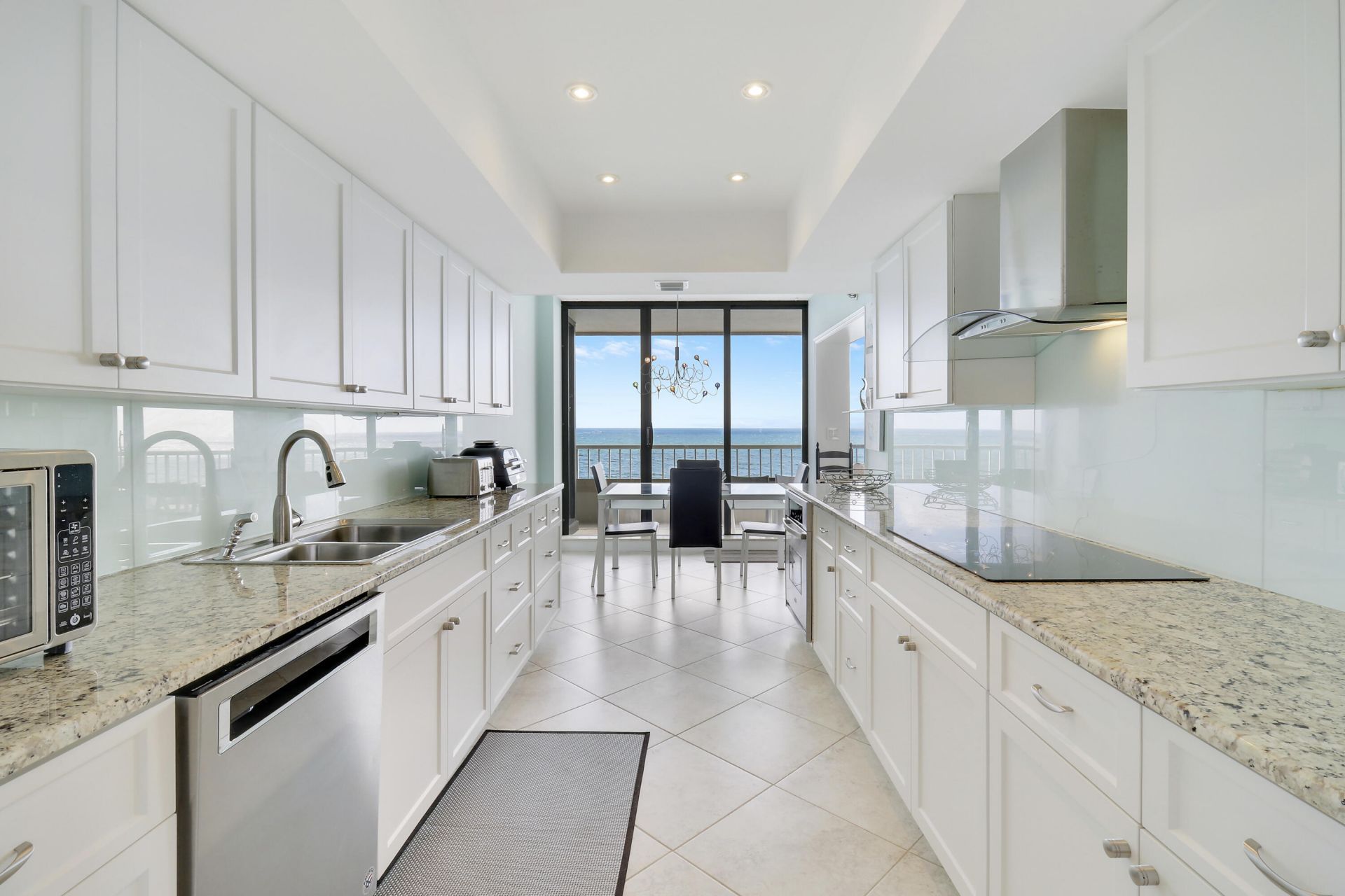 5250 N Ocean Drive, Unit 7s, Singer Island, FL 33404 Photo