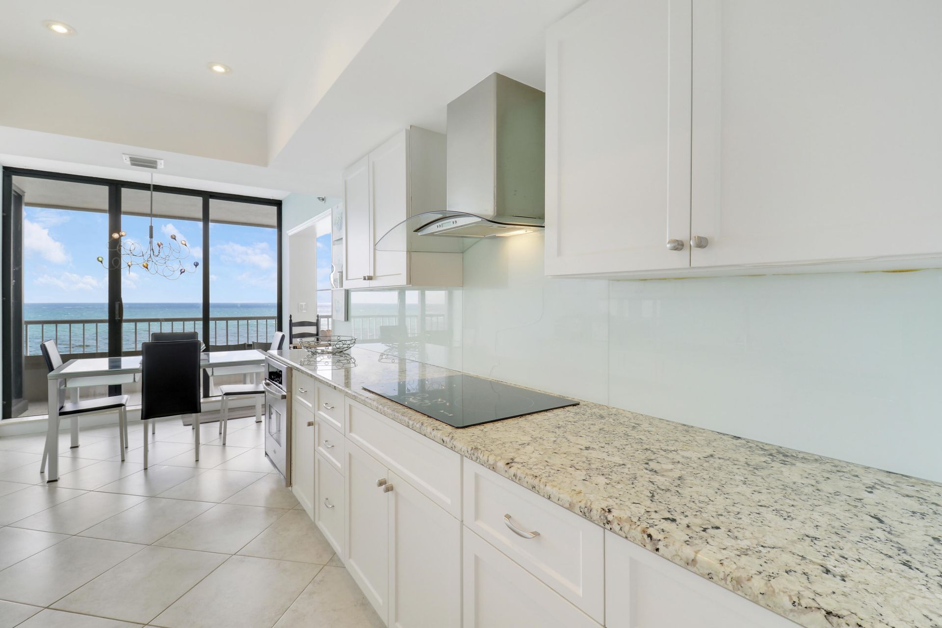 5250 N Ocean Drive, Unit 7s, Singer Island, FL 33404 Photo