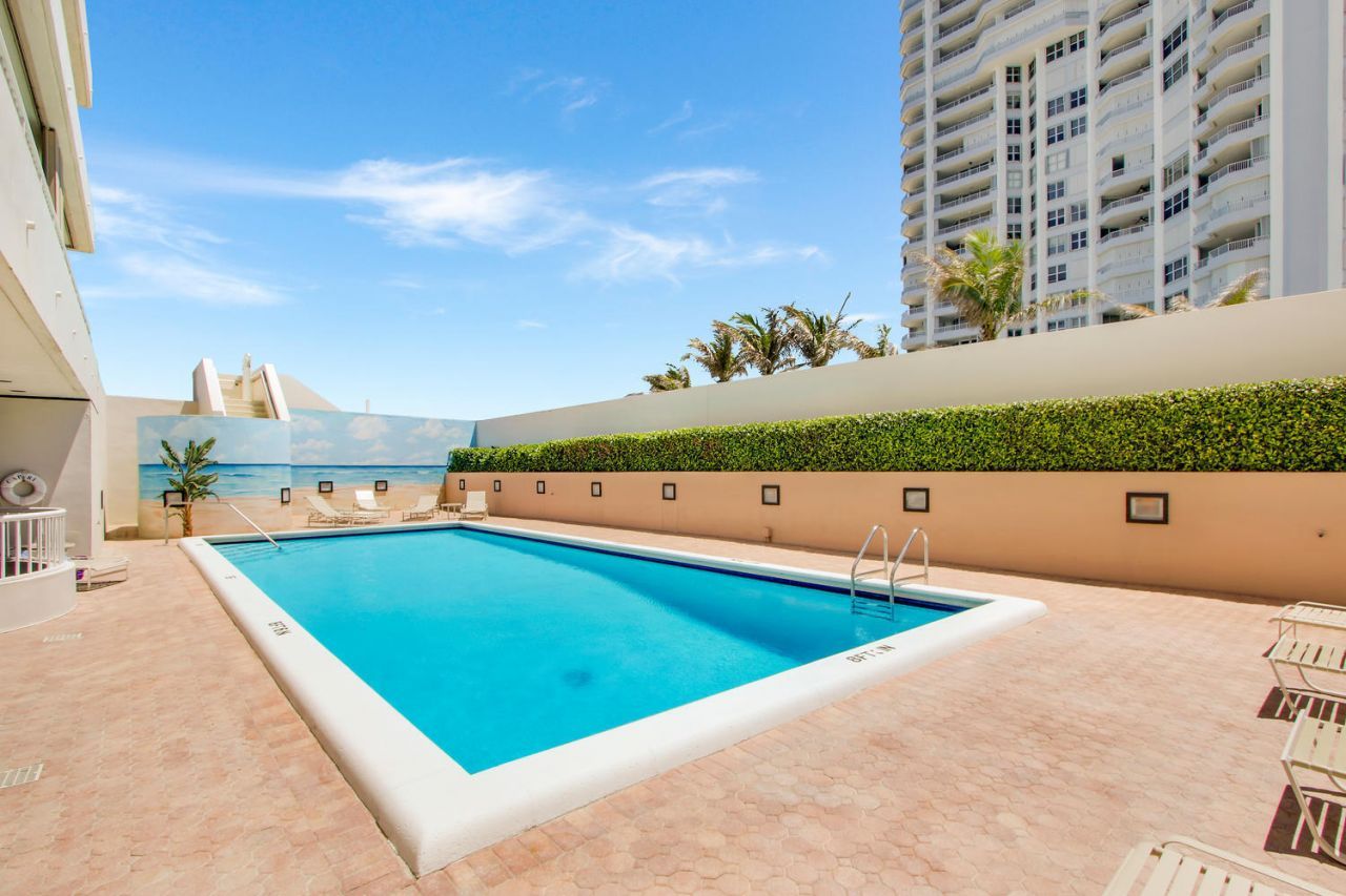 5250 N Ocean Drive, Unit 7s, Singer Island, FL 33404 Photo