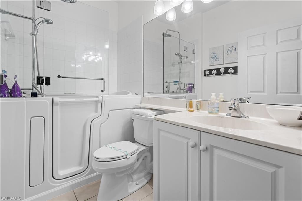 20040 Seagrove St, Unit 1602, Estero, FL 33928 Photo