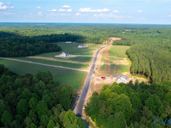 8341 Mount Eagle Road, Hanover, VA 23005