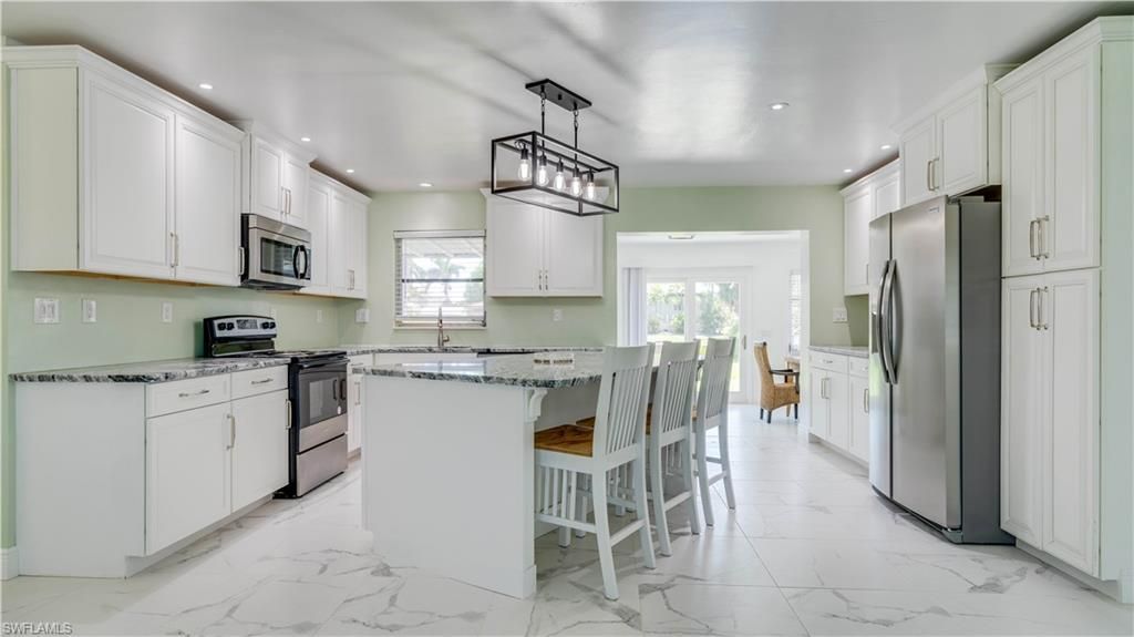 2708 Mangrove St, Saint James City, FL 33956 Photo