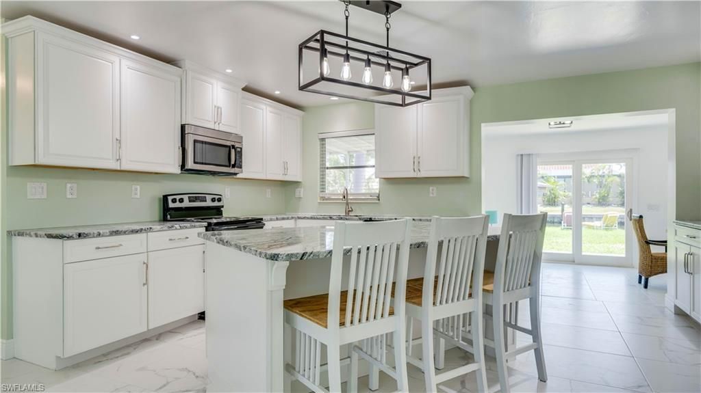 2708 Mangrove St, Saint James City, FL 33956 Photo