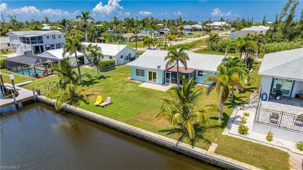 2708 Mangrove St, Saint James City, FL 33956 Photo