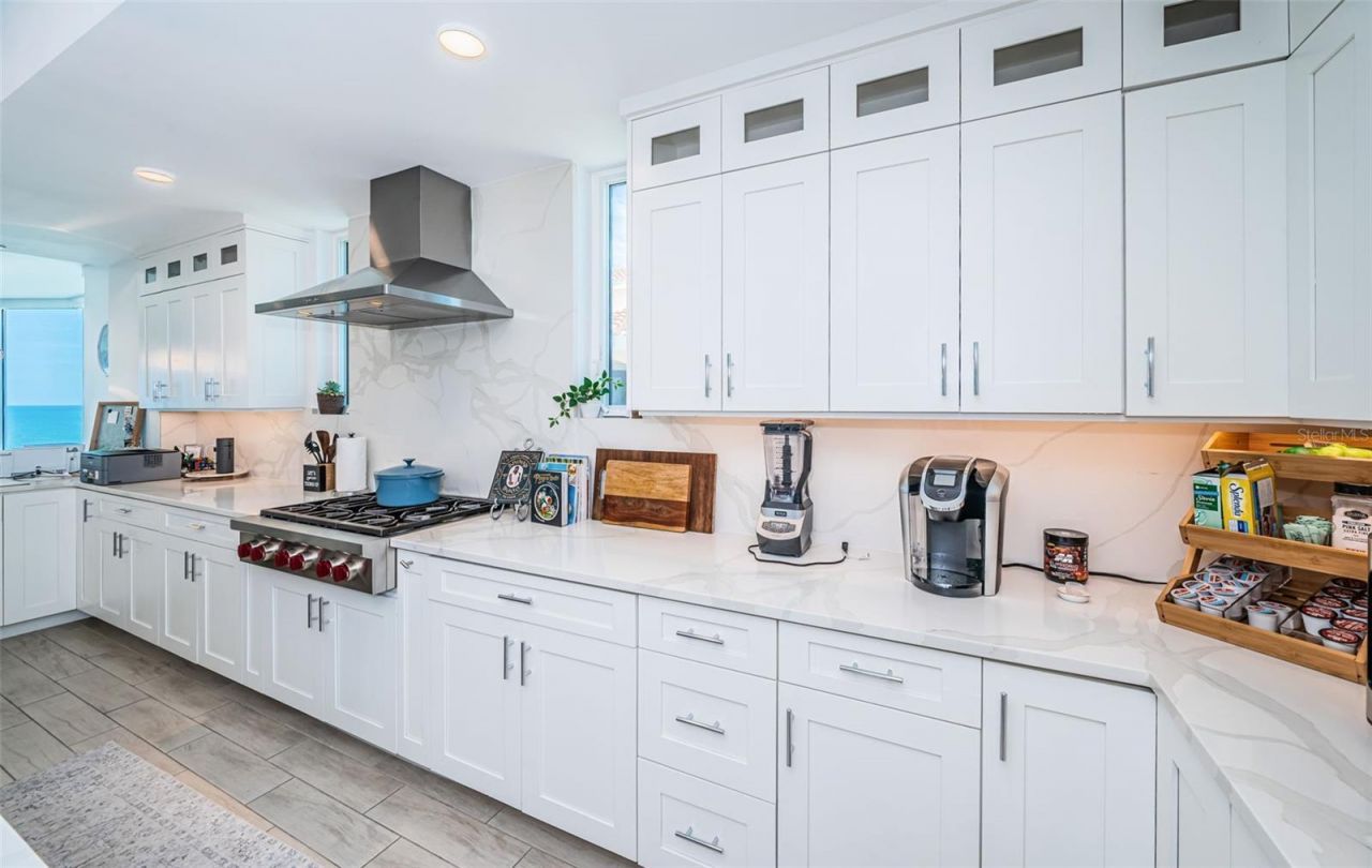 19816 Gulf Boulevard, Unit 502, Indian Shores, FL 33785 Photo