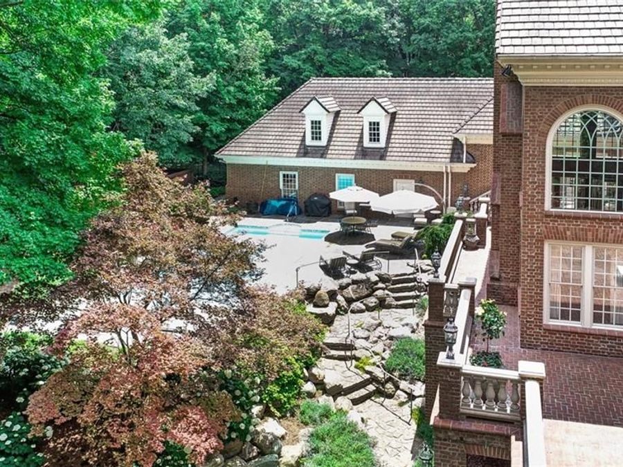 Property Image 9