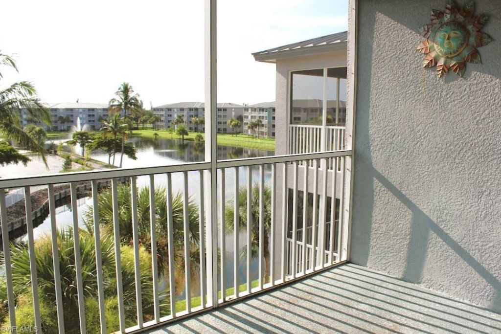 16575 Lake Circle Dr, Unit 1141, Fort Myers, FL 33908 Photo