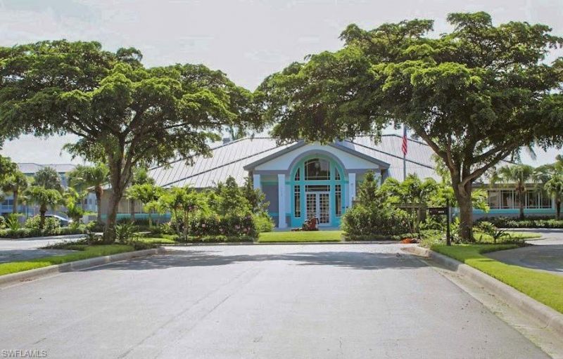 16575 Lake Circle Dr, Unit 1141, Fort Myers, FL 33908 Photo