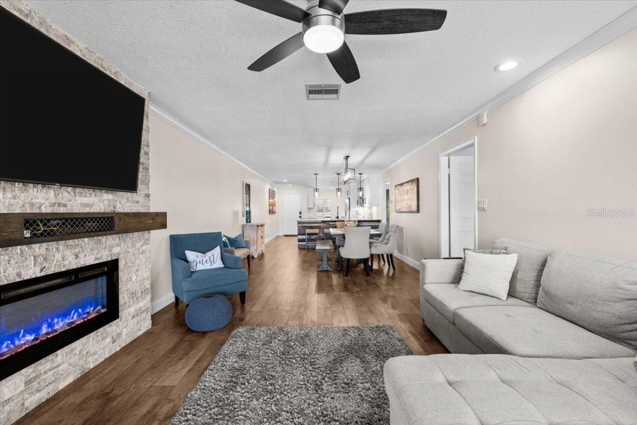 4780 Brittany Drive S, Unit 111, Saint Petersburg, FL 33715 Photo