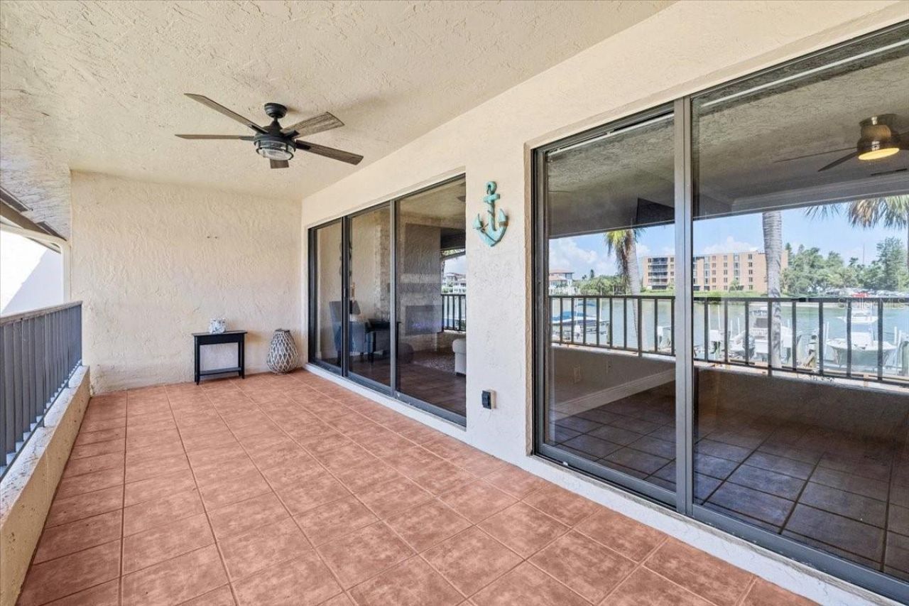 4780 Brittany Drive S, Unit 111, Saint Petersburg, FL 33715 Photo