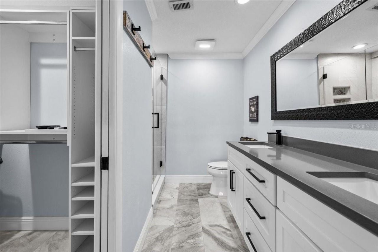 4780 Brittany Drive S, Unit 111, Saint Petersburg, FL 33715 Photo