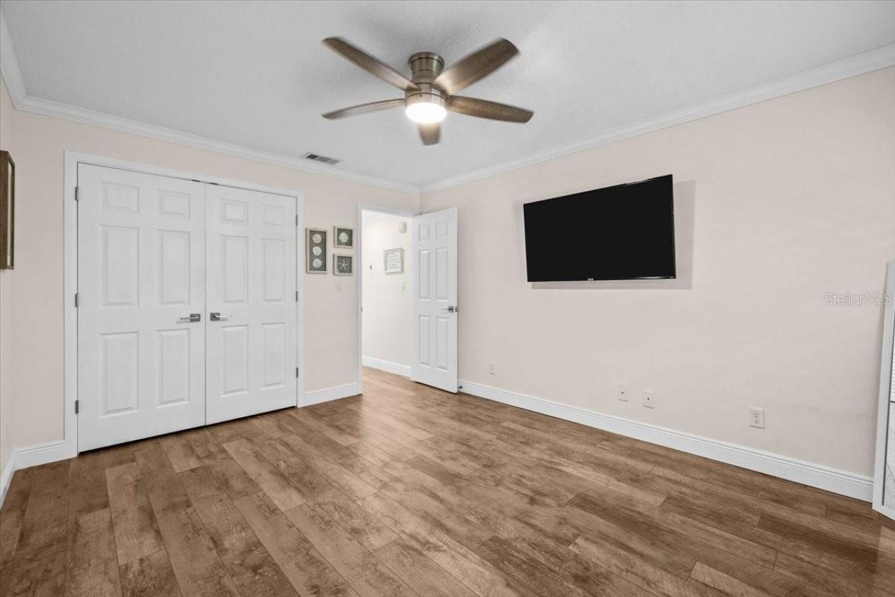 4780 Brittany Drive S, Unit 111, Saint Petersburg, FL 33715 Photo