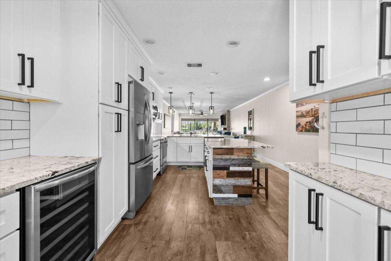 4780 Brittany Drive S, Unit 111, Saint Petersburg, FL 33715 Photo