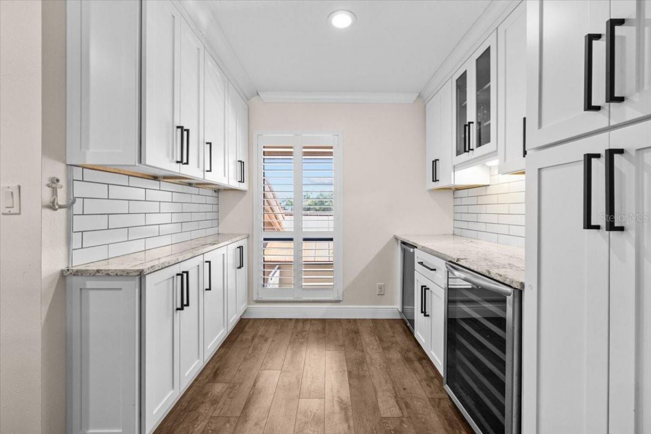 4780 Brittany Drive S, Unit 111, Saint Petersburg, FL 33715 Photo