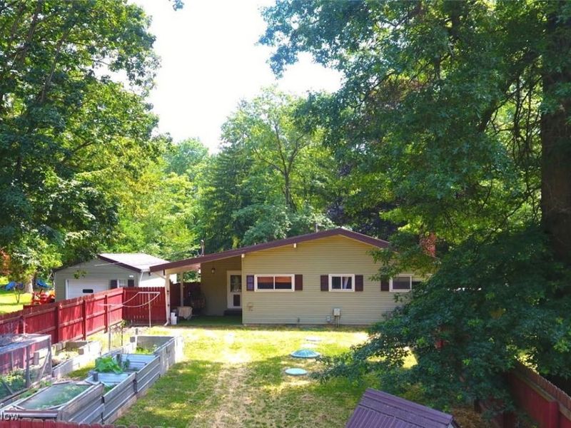 4810 Hickory Road, West Farmington, OH 44491 Photo 31