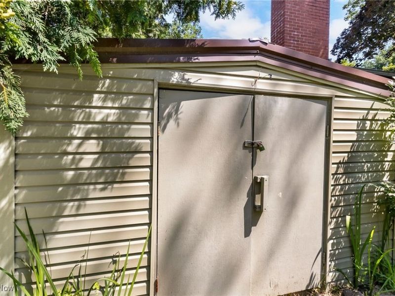 4810 Hickory Road, West Farmington, OH 44491 Photo 34