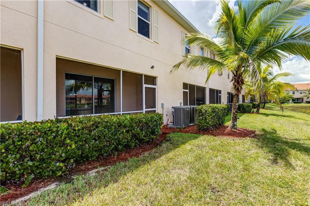10193 Via Colomba Cir, Fort Myers, FL 33966 Photo