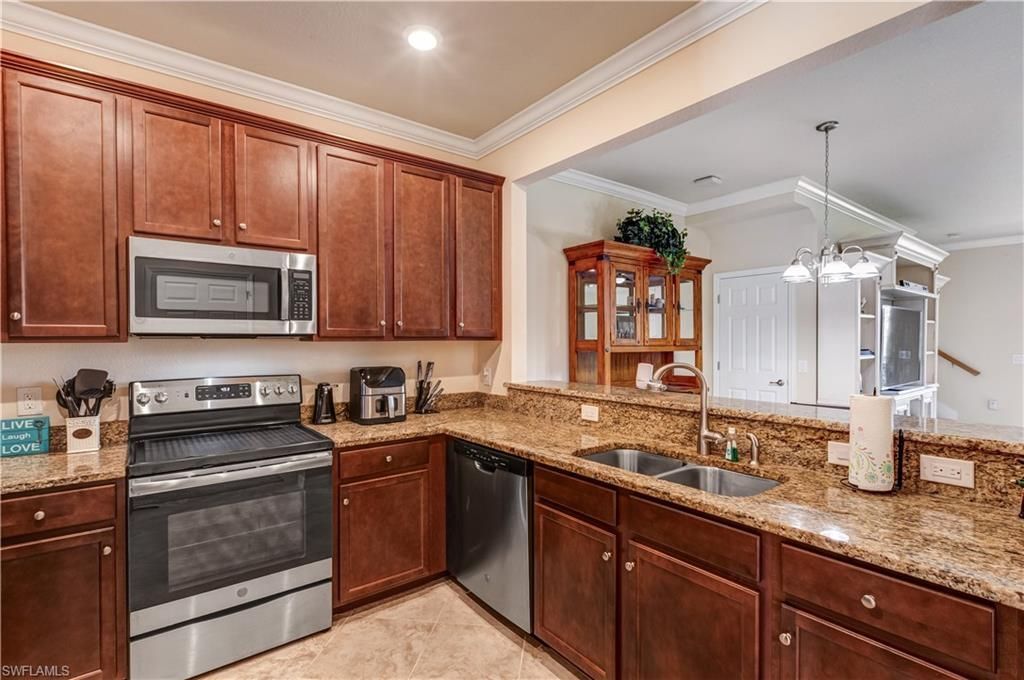 10193 Via Colomba Cir, Fort Myers, FL 33966 Photo