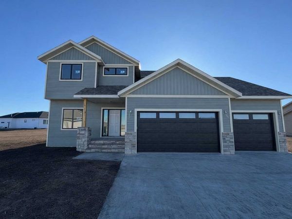 404 Reese Way, Mapleton, ND 58059