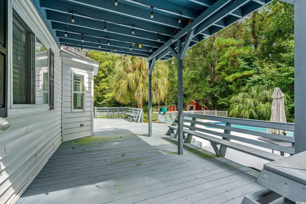 1300 Howard Ln. Photo 12
