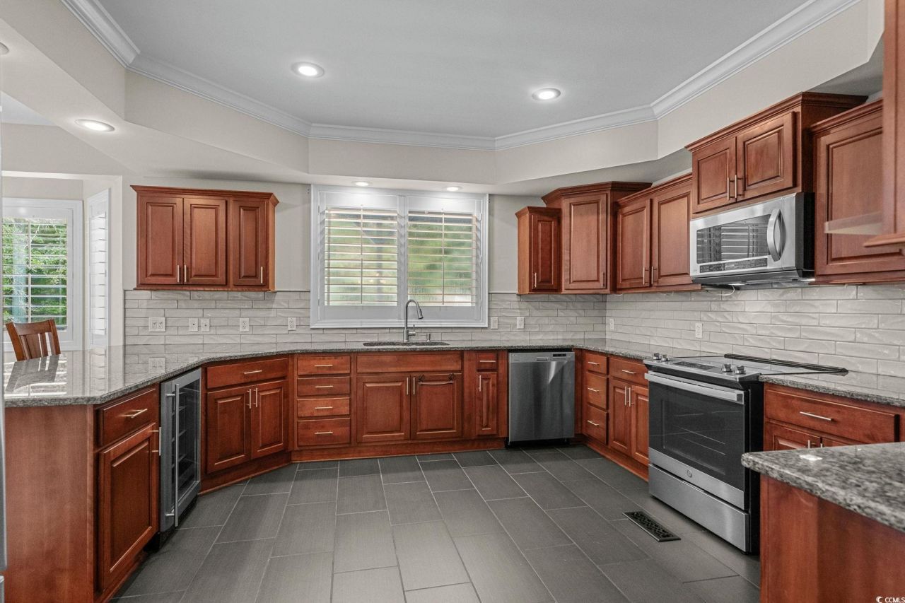 1300 Howard Ln. Photo 15