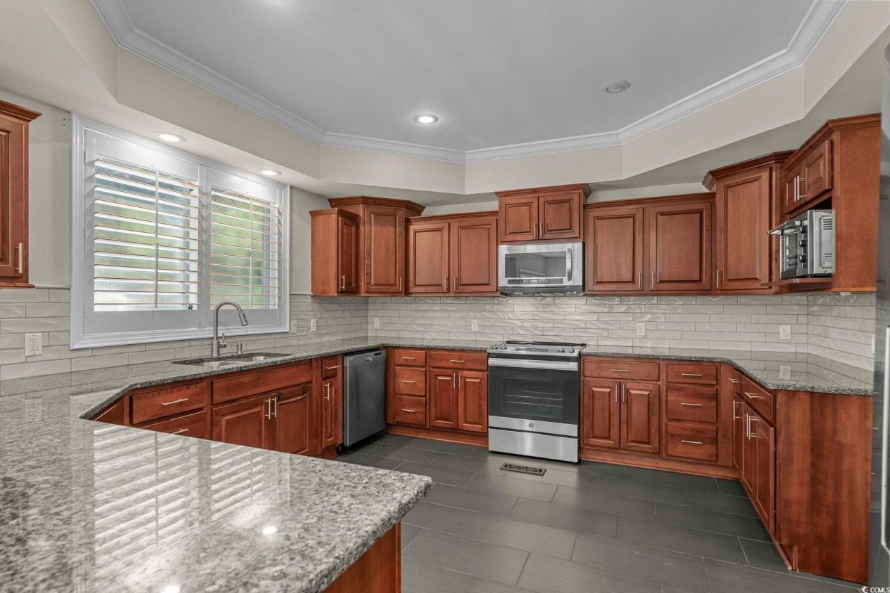 1300 Howard Ln. Photo 17