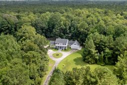 1300 Howard Ln. photo 4