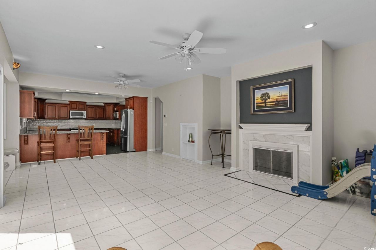 1300 Howard Ln. Photo 20