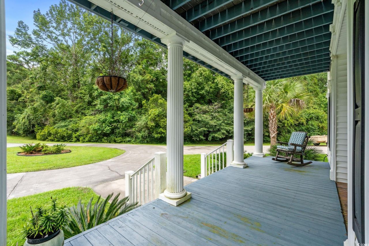 1300 Howard Ln. Photo 9