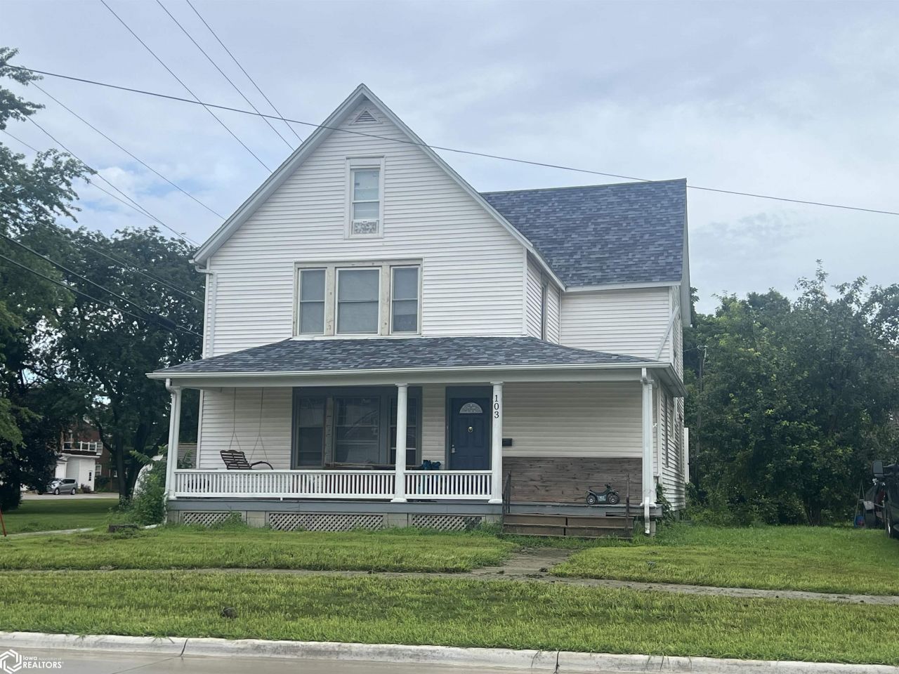 103 W Saunders Street, Mount Pleasant, IA 52641 Main Photo