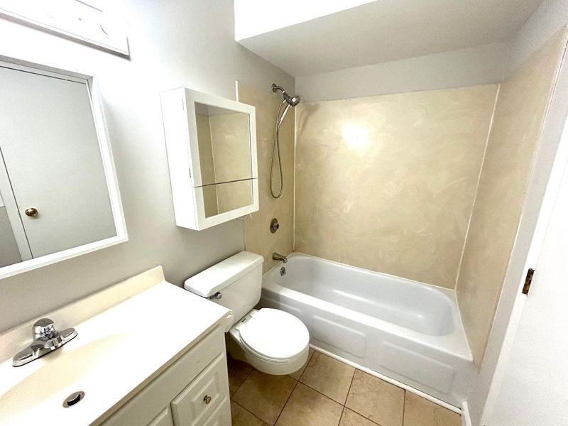 2395 Briers Drive, Columbus, OH 43209 Photo 16