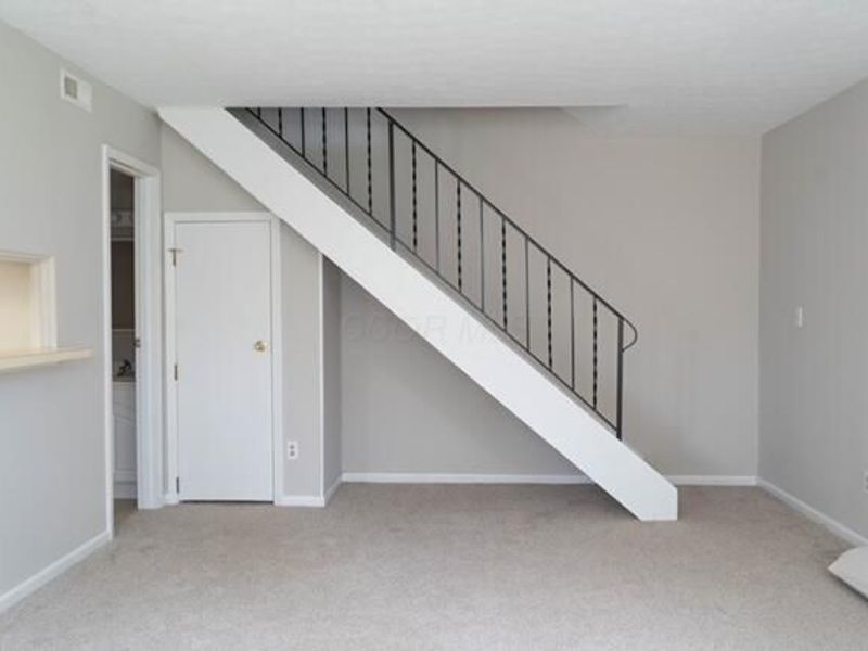 2395 Briers Drive, Columbus, OH 43209 Photo 7