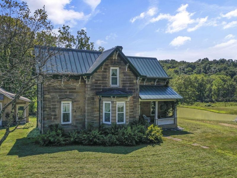 24754 Shurtz Road, New Plymouth, OH 45654 Photo 4