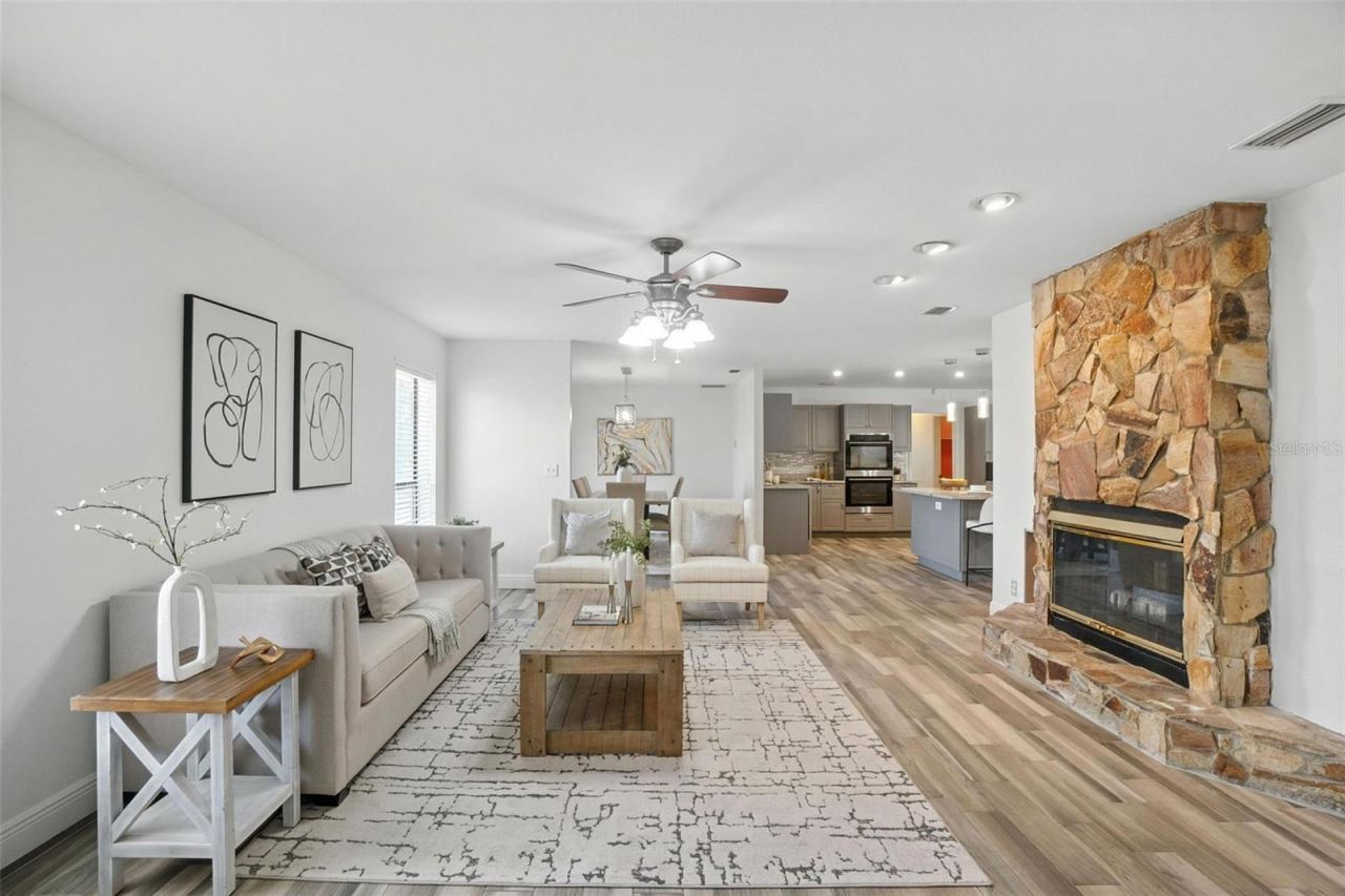 1960 SE 150th Street, Summerfield, FL 34491 Photo