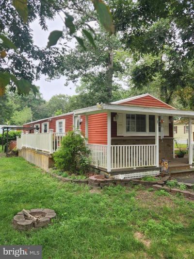 5 Briarwood Ln, Pittsgrove, NJ 08318 Main Photo