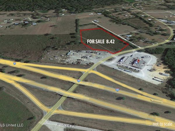 461 W Union Road, Carriere, MS 39426