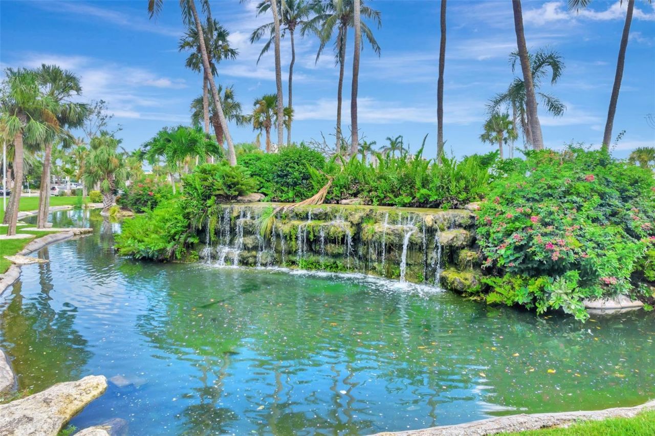 5855 Midnight Pass Road, Unit 314, Sarasota, FL 34242 Photo