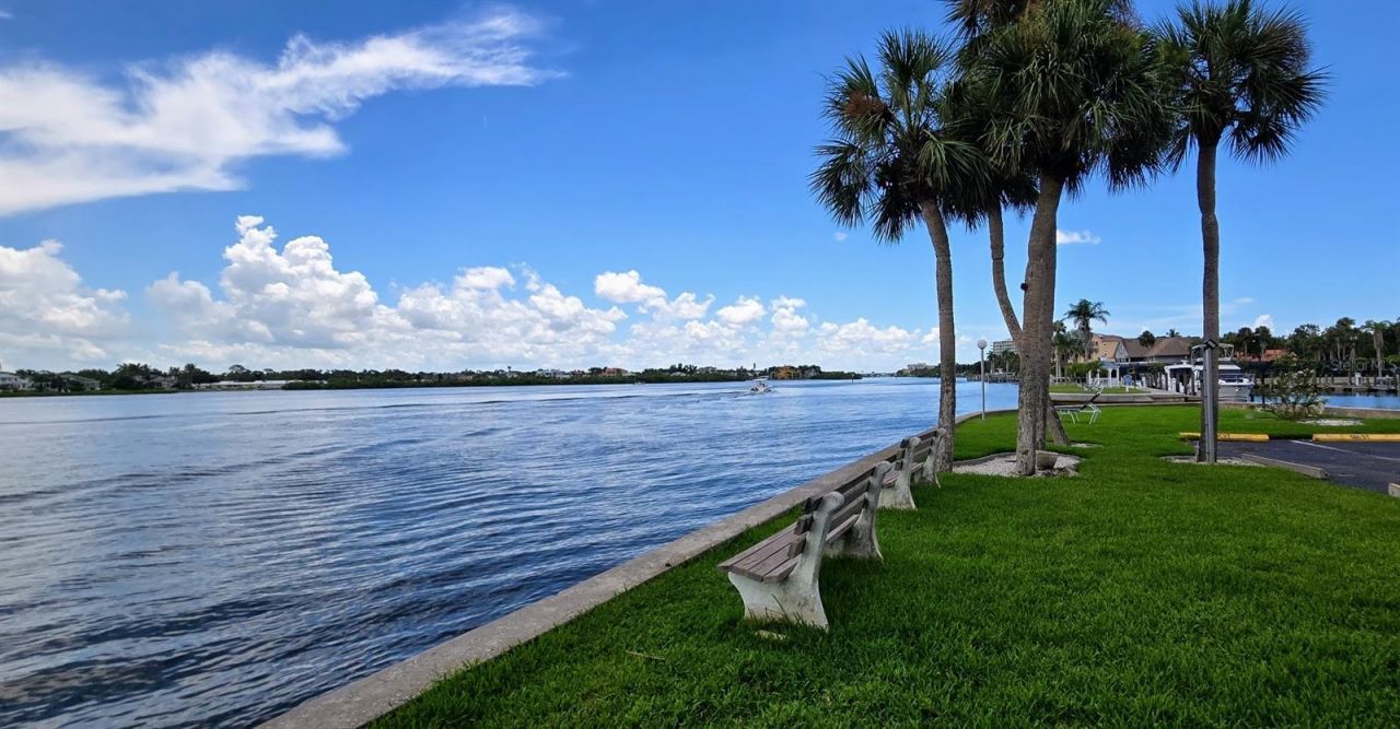 5855 Midnight Pass Road, Unit 314, Sarasota, FL 34242 Photo