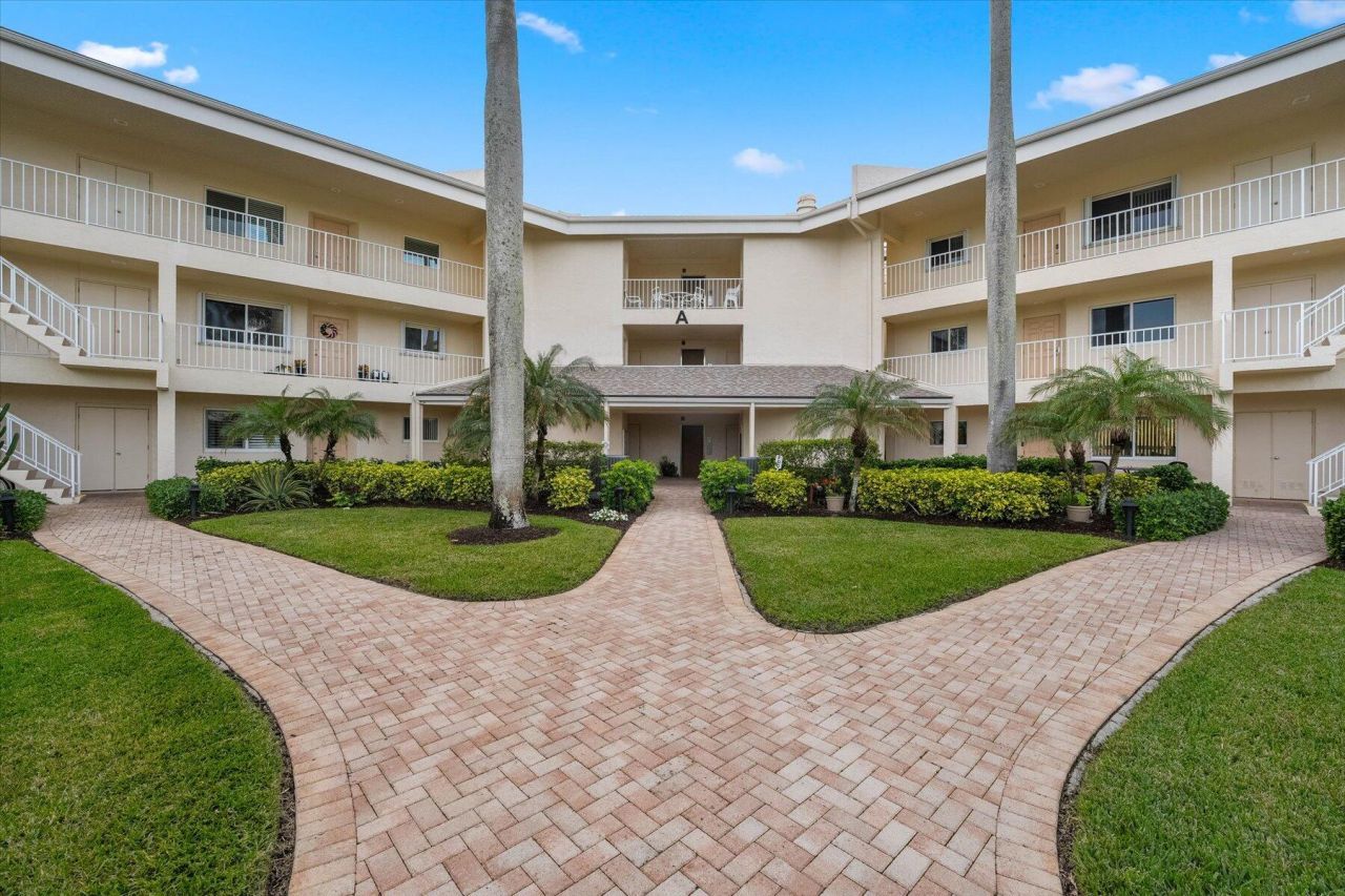 2370 NE Ocean Boulevard, Unit A203, Stuart, FL 34996 Photo